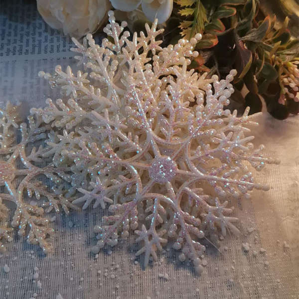 Glitter Snowflakes Festive Décor