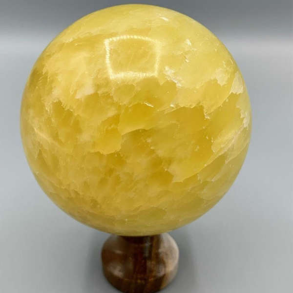 Lemon Calcite Spheres