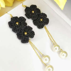 Crochet pearl dangly