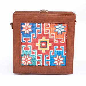RangooN Classic – Brown Square Bag