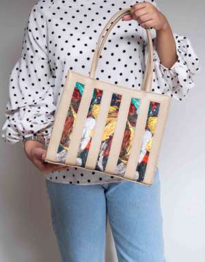 RangooN BEIGE LOCKUP LUXE HANDBAG